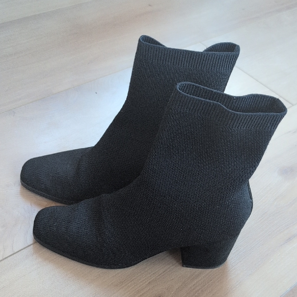 Eileen Fisher Black Heeled Boots